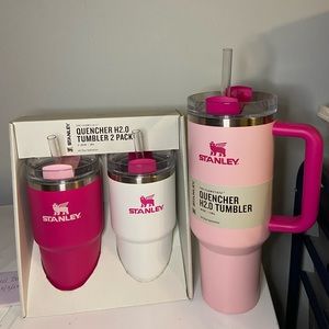 Flamingo Stanley cup 40oz